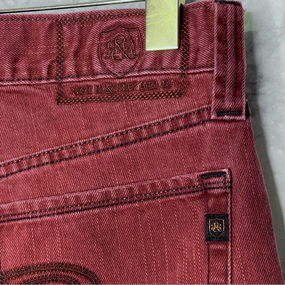⭐️ Rock & Republic Men’s Colburg Brick Red Straight Leg Y2K Jeans Size 30x32 - Picture 5 of 16